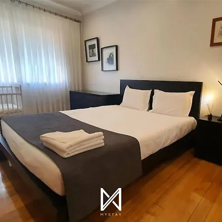 Mystay - Luísa Сasa de vacaciones *